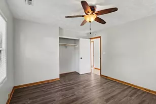 2725 Cimarron Dr, Kalamazoo, MI 49004 - Photo 14