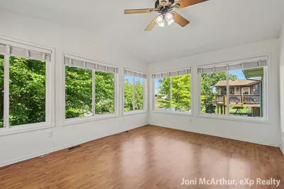 2545 Eastlake Court SW, Grandville, MI 49418 - Photo 10