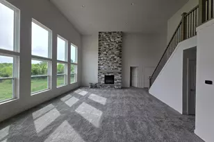 11655 Hillside Dr, Dexter, MI 48130 - Photo 4