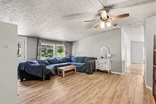 6082 E V Ave, Vicksburg, MI 49097 - Photo 8