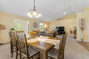 11818 Willow Wood N, Holland, MI 49424 - Photo 18