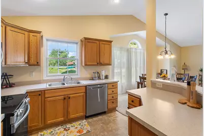 11818 Willow Wood North, Holland, MI 49424 - Photo 12