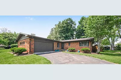 17 Sycamore Drive, Chelsea, MI 48118 - Photo 2