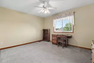 50777 Cambridge Dr, Macomb, MI 48044 - Photo 12