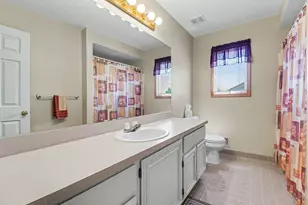 50777 Cambridge Dr, Macomb, MI 48044 - Photo 16