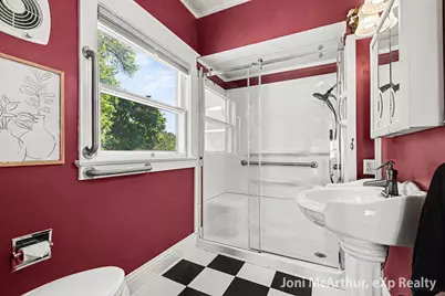 504 W Grove Street, Greenville, MI 48838 - Photo 14