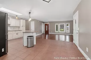 115 W North St, Hastings, MI 49058 - Photo 12