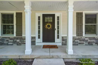 1072 Cumberland Avenue SE, Lowell, MI 49331 - Photo 4