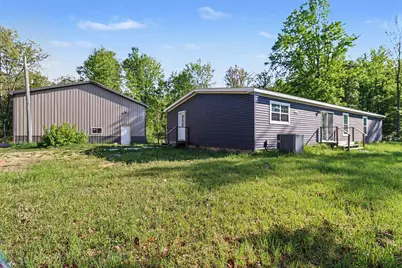 92 N Elm Avenue, White Cloud, MI 49349 - Photo 4