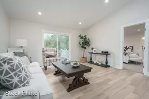 327 Round Hill Rd, Kalamazoo, MI 49009 - Photo 14