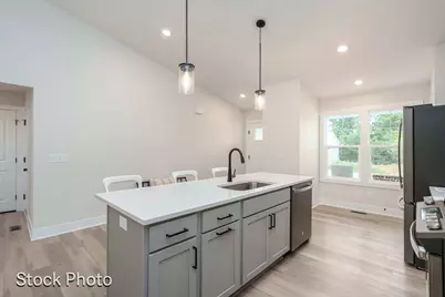 327 Round Hill Road, Kalamazoo, MI 49009 - Photo 10