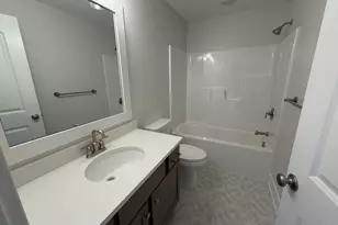 327 Round Hill Rd, Kalamazoo, MI 49009 - Photo 28