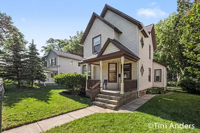 816 Innes Street NE, Grand Rapids, MI 49503 - Photo 1