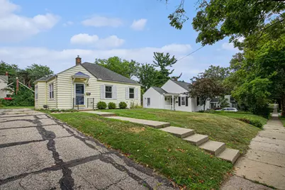 1207 Prescott Avenue, Ann Arbor, MI 48103 - Photo 2