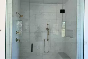 5670 E Stone Vly Dr, Ann Arbor, MI 48105 - Photo 10