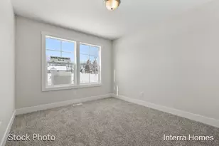 329 Round Hill Rd, Kalamazoo, MI 49009 - Photo 4