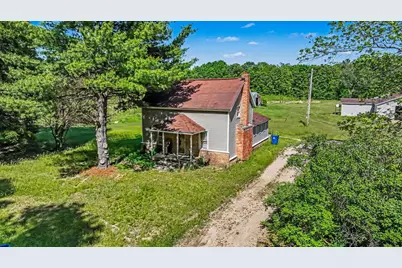 213 19th Street, Otsego, MI 49078 - Photo 1
