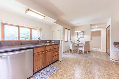 2401 Placid Way, Ann Arbor, MI 48105 - Photo 18