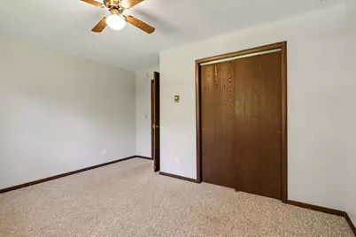 1575 Pheasant Run, Baroda, MI 49101 - Photo 10