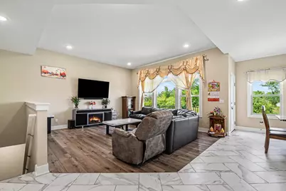 6549 Creekside View Drive SE, Grand Rapids, MI 49508 - Photo 8