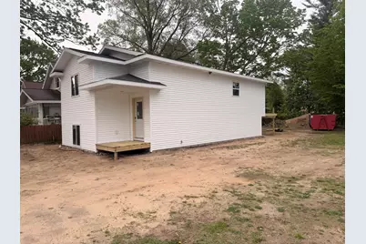 723 Amity Avenue, Muskegon, MI 49442 - Photo 2