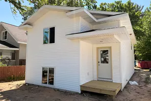 723 Amity Ave, Muskegon, MI 49442 - Photo 1