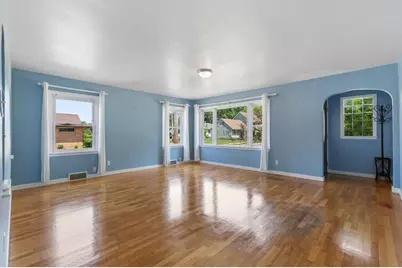 1700 Langley Avenue, Saint Joseph, MI 49085 - Photo 2