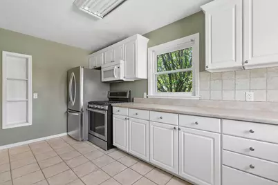1700 Langley Avenue, Saint Joseph, MI 49085 - Photo 4