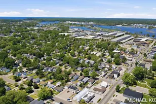 1438 Pennoyer Ave, Grand Haven, MI 49417 - Photo 44