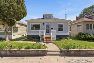 1438 Pennoyer Ave, Grand Haven, MI 49417 - Photo 2