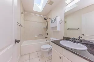 2243 Old Falls Dr, Ann Arbor, MI 48103 - Photo 8