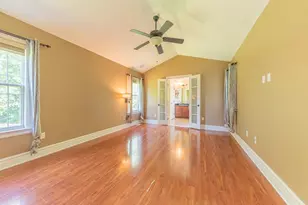 2243 Old Falls Dr, Ann Arbor, MI 48103 - Photo 18