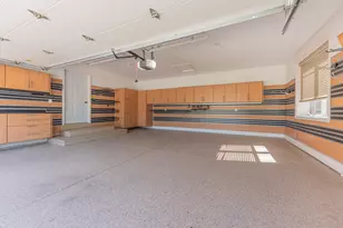 2243 Old Falls Dr, Ann Arbor, MI 48103 - Photo 54