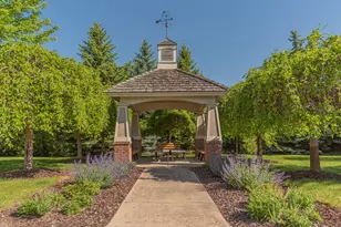 2243 Old Falls Dr, Ann Arbor, MI 48103 - Photo 66