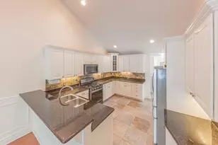 2243 Old Falls Dr, Ann Arbor, MI 48103 - Photo 32