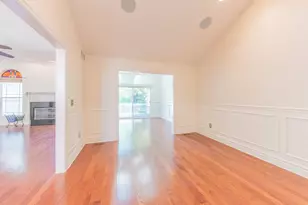 2243 Old Falls Dr, Ann Arbor, MI 48103 - Photo 30