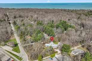 13670 Cottonwood Ln, Harbert, MI 49115 - Photo 6