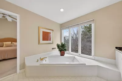 2485 Wild Brook Run, Bloomfield Hills, MI 48304 - Photo 24
