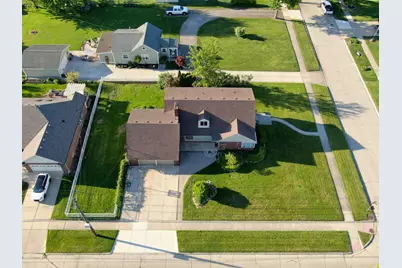 30007 Maison Street, Saint Clair Shores, MI 48082 - Photo 64