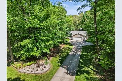 6544 W Forest Edge Drive, Ludington, MI 49431 - Photo 2