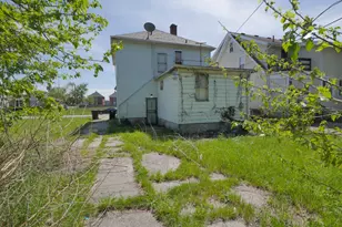13691 Park Grove St, Detroit, MI 48205 - Photo 2