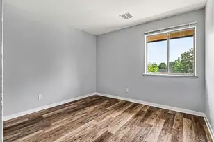734 W Kilgore Rd, Kalamazoo, MI 49008 - Photo 18