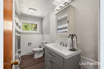 1007 Orchard Avenue, Grand Haven, MI 49417 - Photo 24