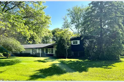 29360 Woodhaven Lane, Southfield, MI 48076 - Photo 1