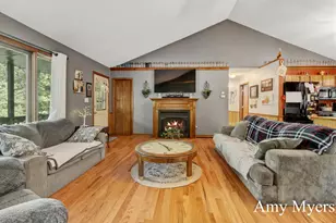 11610 Fogg Lake Rd, Montague, MI 49437 - Photo 10