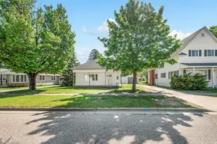 610 Boon St, Cadillac, MI 49601 - Photo 2