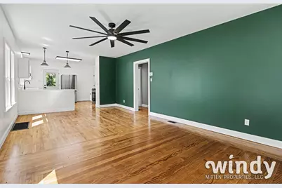 226 S Barker Street, New Buffalo, MI 49117 - Photo 10