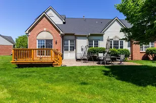 47507 Vistas Cir Dr N, Canton, MI 48188 - Photo 38