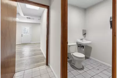 510 N Bronson Avenue, Big Rapids, MI 49307 - Photo 6