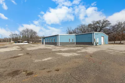 510 N Bronson Avenue, Big Rapids, MI 49307 - Photo 1